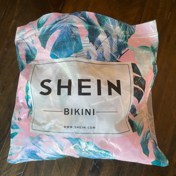 Shein 3 piece Marble Print Bikini Swimsuit with Beach Skirt NWT - Picture 16 of 17